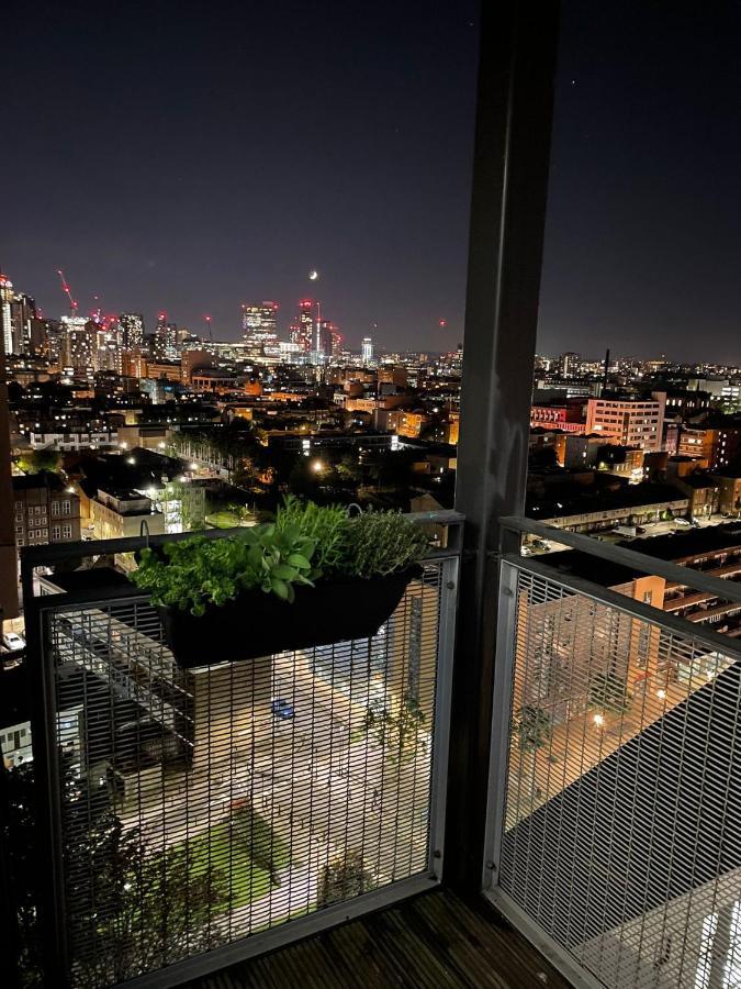 Whitechapel Two Bedroom Luxury Apartment - Free Private Parking - City Views 伦敦 外观 照片